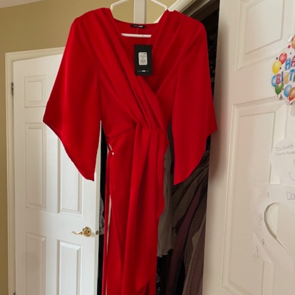 Red Dress - Picture 1 of 1